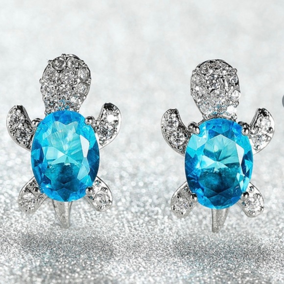 Jewelry - Rhinestone Turtle Fashion Earrings
